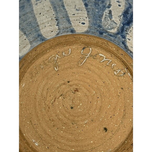 Hand Thrown Pottery Bowl Matte Signed Blue Made In North Carolina Farmhouse - Picture 9 of 12